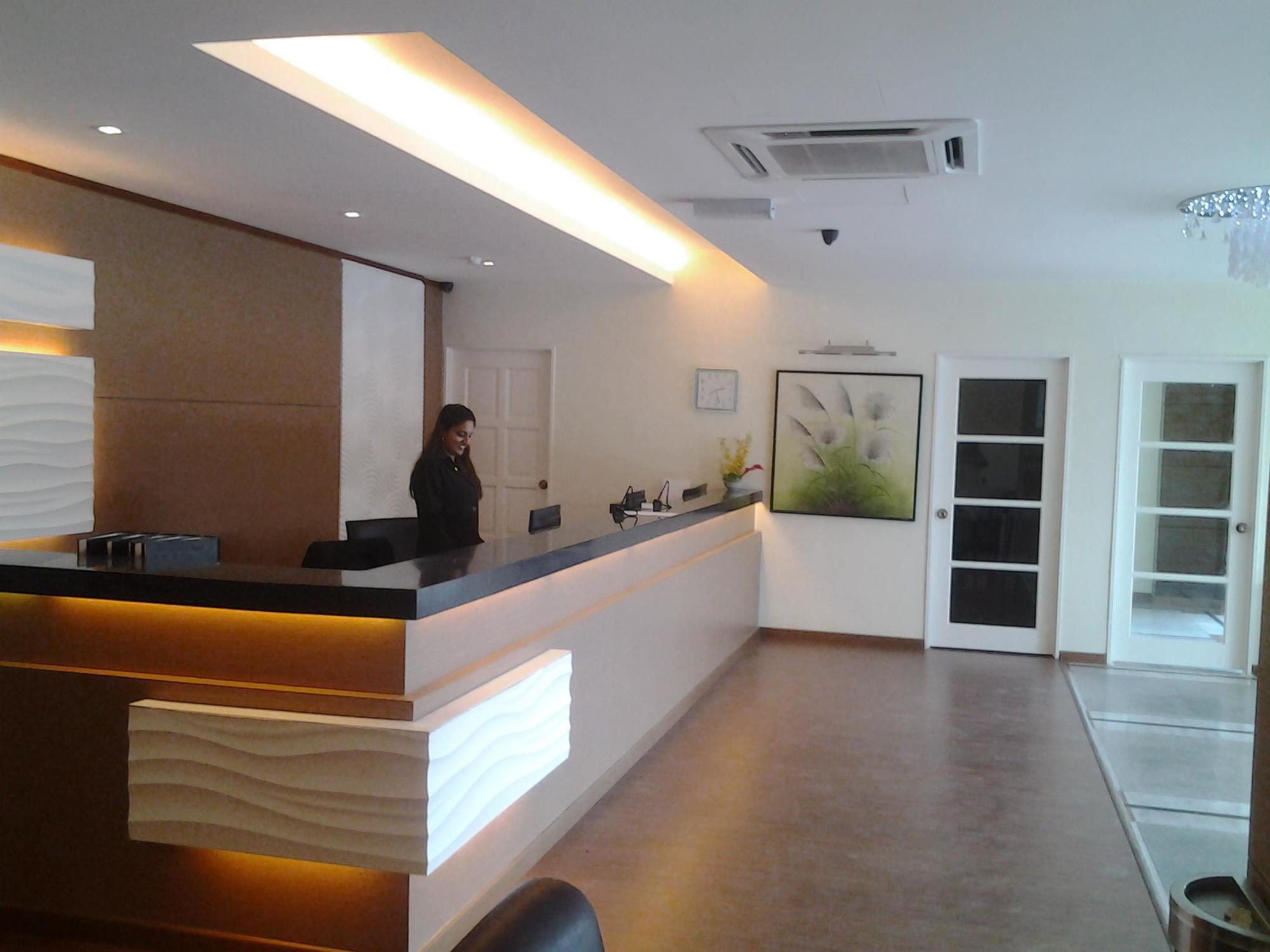 Hotel Smart 2*